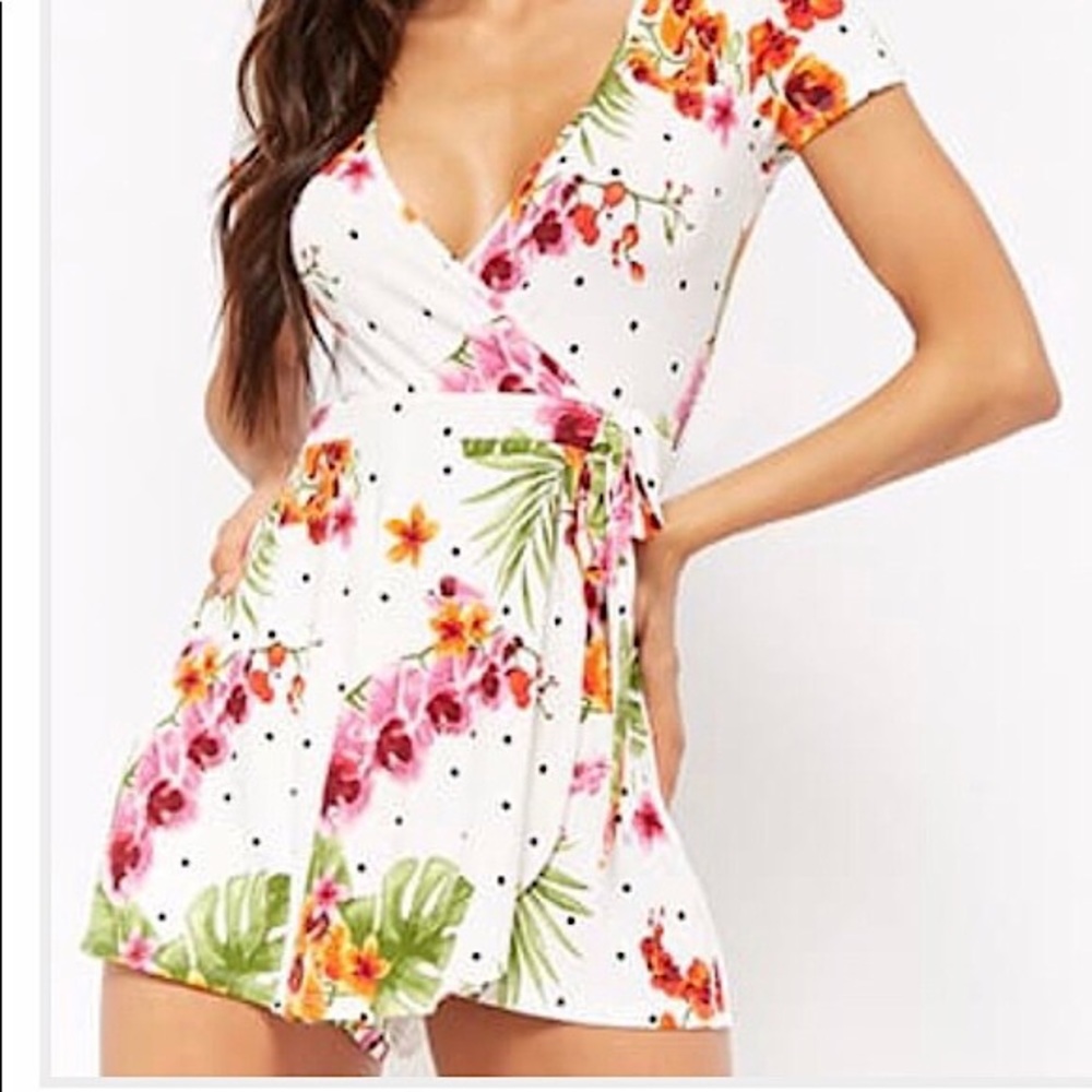 NWT Forever 21 Floral Mock Wrap Romper
